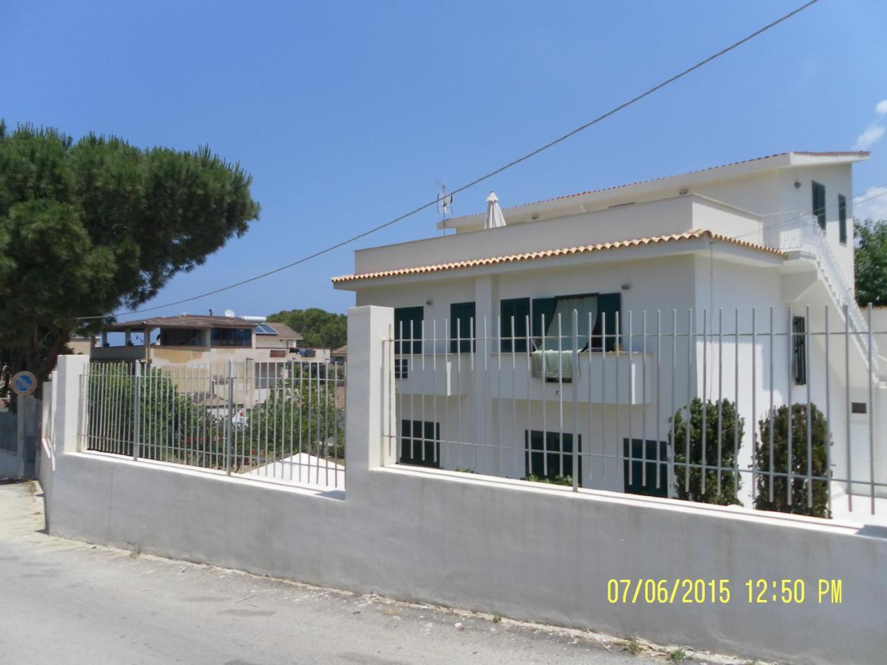 La Casa del Veliero Balestrate Exterior foto